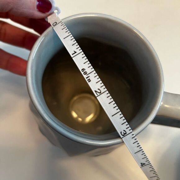 NWOT Set of 2 Jonathan Adler 3D Cat mugs - Picture 4 of 7